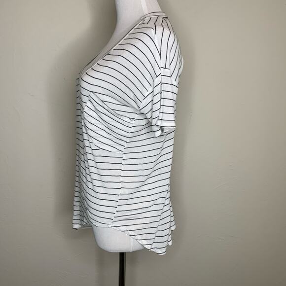 Windsor Soft Flowy Striped V Neck Top Oversized Small - Picture 3 of 8